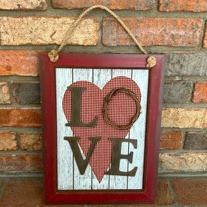 VALENTINE WALL DECOR